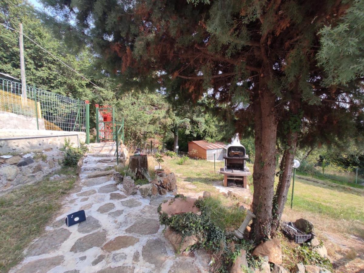 Con Giardino Privato. Rubiana
